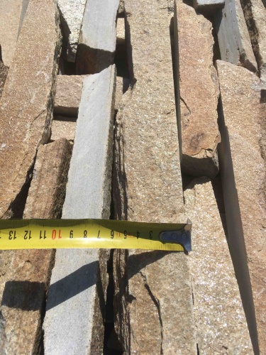 Горбушка златолит золотистый для облицовки купить в Череповце