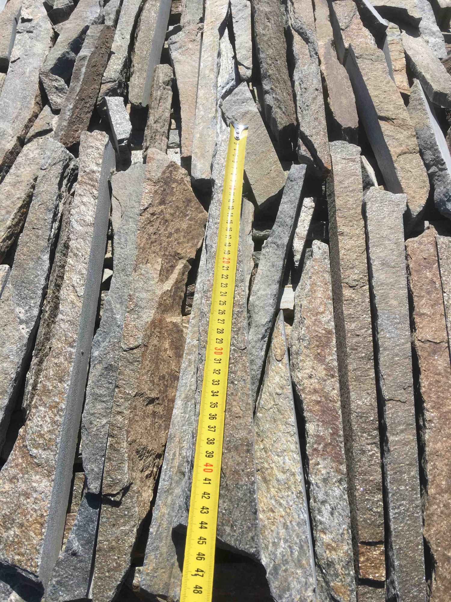 Горбушка златолит мультиколор для облицовки купить в Череповце