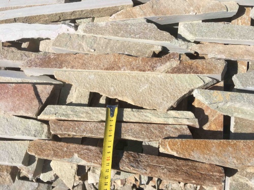 Горбушка златолит золотистый для облицовки купить в Череповце