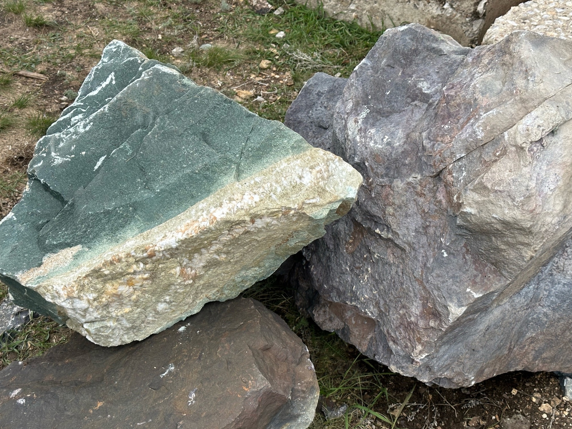 Камни для ландшафтного дизайна зелёные 10-60 килограмм купить в Череповце