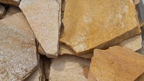 Плитняк златолит жёлтый для цоколя купить в Череповце