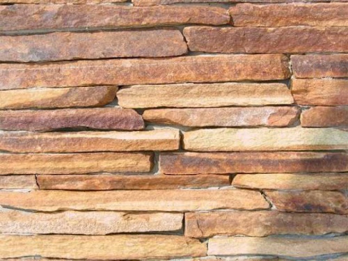 Горбушка златолит золотистый для облицовки купить в Череповце