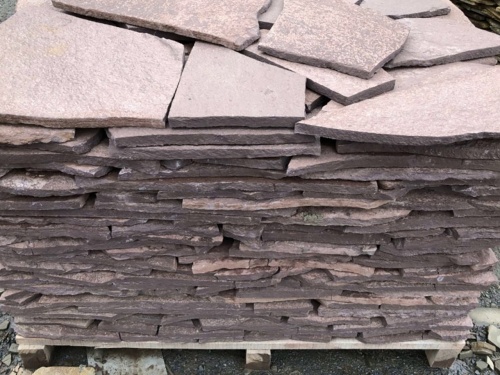 Плитняк лемезит бордовый для облицовки цоколя 20-25 мм  купить в Череповце