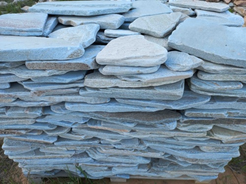 Плитняк златолит зелёный галтованный для цоколя купить в Череповце